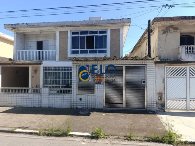R$ 330 mil. Imperdível oportunidade: Casa à venda em Santos-SP, bairro Santa Maria, 3 quar