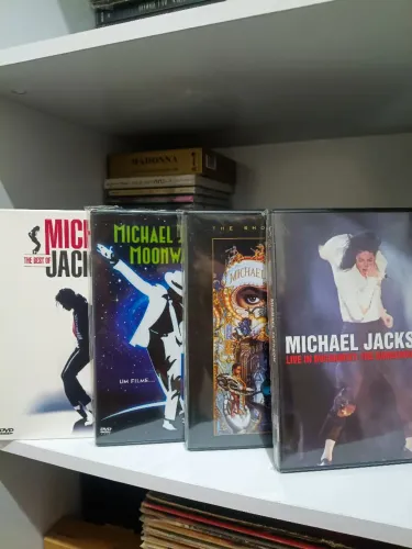 Michael Jackson kit DVDs