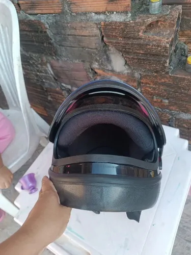 Capacete