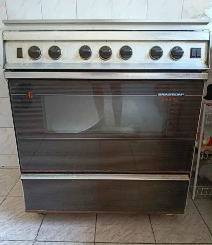 Fogão de 6 bocas Brastemp - LER TODO ANÚNCIO