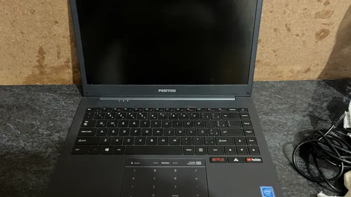 Notebook Positivo Motion