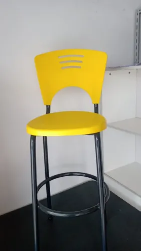BANQUETA NOVA, SOMOS LOJA.