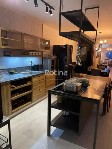 Apartamento à venda, 4 quartos, Fundinho - Uberlândia/MG - Rotina Imobiliária
