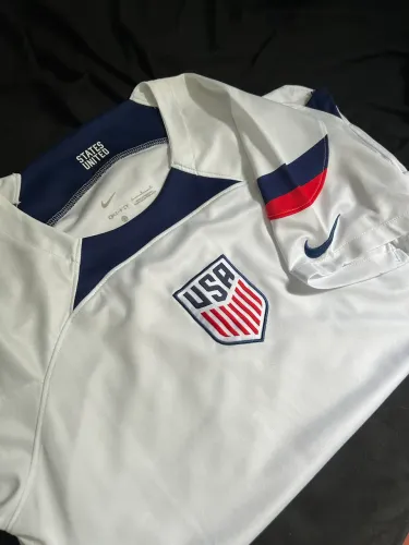 Camisa de time (apenas tamanho G) 