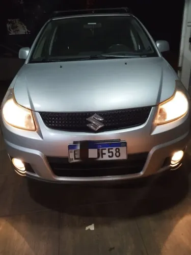 Suzuki SX4 2.0 16V 145cv 4WD 5P Mec. 2011
