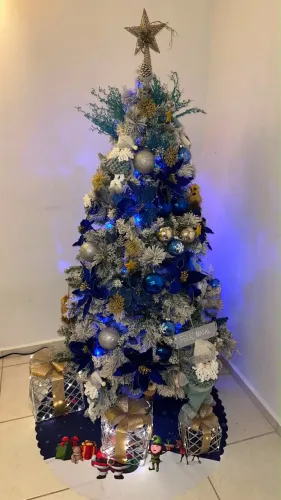 ÁRVORE DE NATAL AZUL 1,80M
