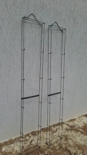 Cabide/Suporte para Gaiolas