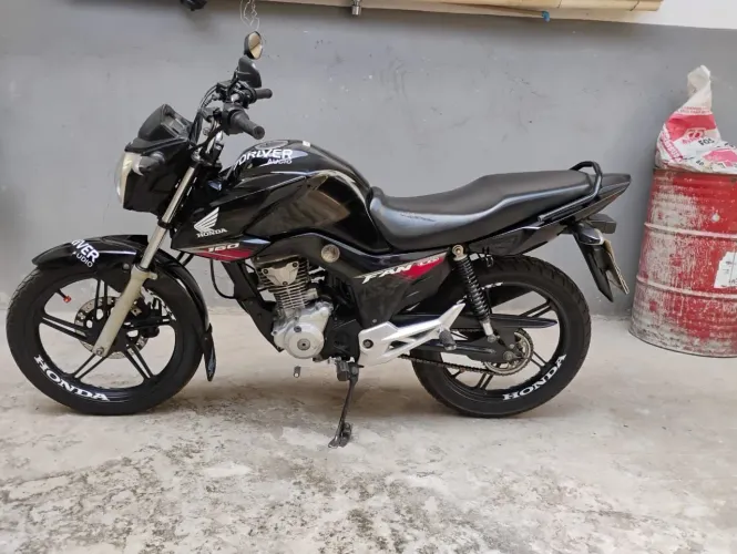 Moto Fan 160 , CG Preta / Honda