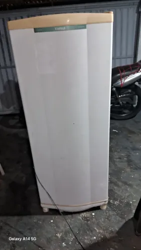 Geladrira cônsul toda em ordem