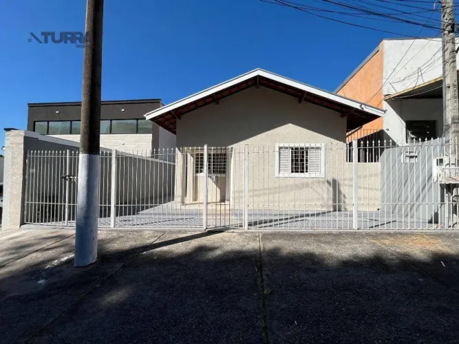 Casa com 3 dormitórios para alugar no Alvinópolis em Atibaia/SP - CA6234.