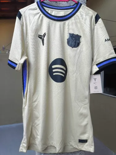 Camisa Barcelona Kobe II 25/16 nova original com NF