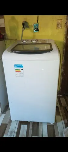 Maquina de lavar roupas 