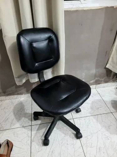 Cadeira Escritório Secretária Couro