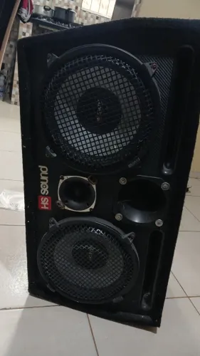 Caixas De Som automático HS Sound e Caixa de som Panasonic 1000 Reais as Duas.