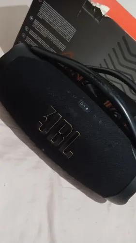Jbl boombox 