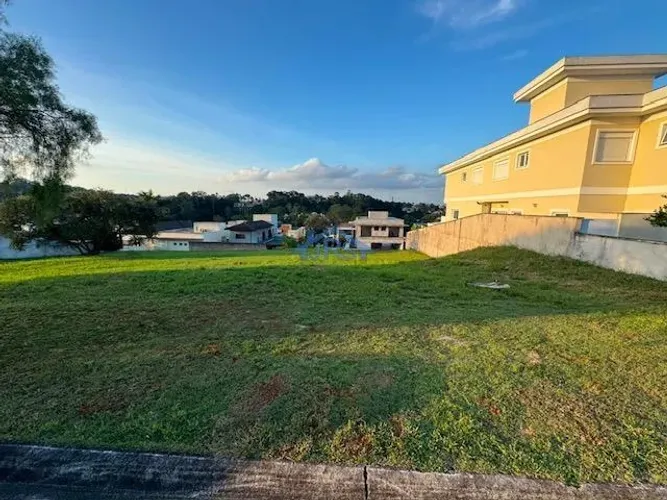 Terreno à venda em Jandira, Jardim do Golf I, com 560 m², Reserva Santa Maria