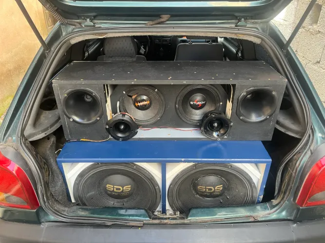 Som automotivo