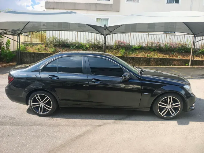 Mercedes-Benz C-180 CGI Classic 1.8 16V 156cv Aut. 2012