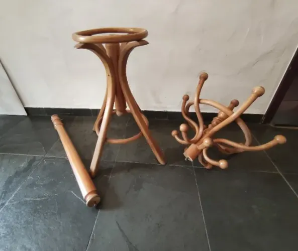 cabideiro modelo austríaco