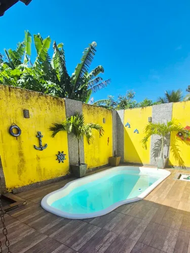 CASA PORTEIRA FECHADA COM PISCINA E ÁREA GOURMET / COROA GRANDE - COSTA VERDE/RJ
