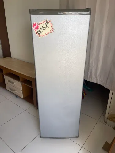 Geladeira cônsul 240 litros
