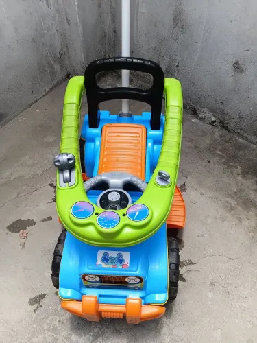 Carrinho Jipe