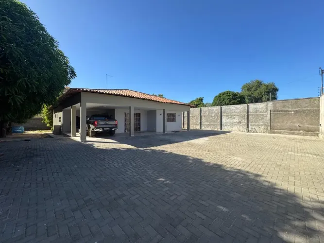 IMÓVEL AMPLO - IDEAL PARA LOCAÇÃO COMERCIAL