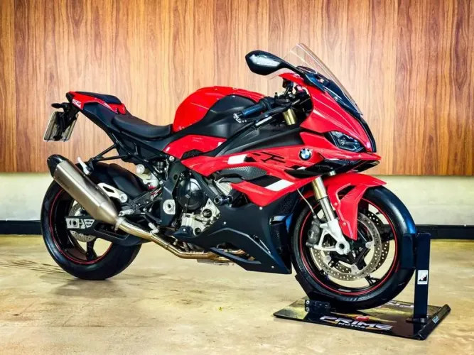 BMW S1000 RR 2025