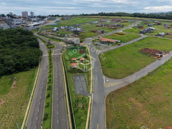 Ótimo Terreno no Condomínio Terras de São Bento III em Limeira SP