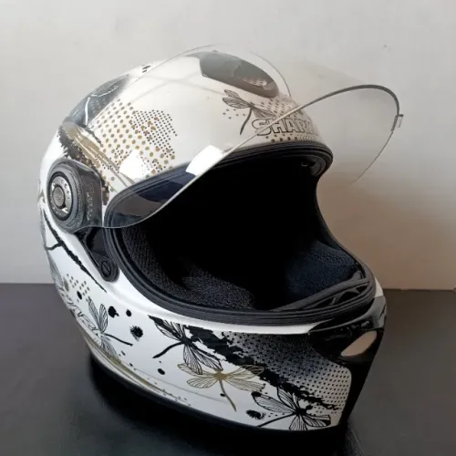 Capacete Shark Branco RSF3 importado impecável