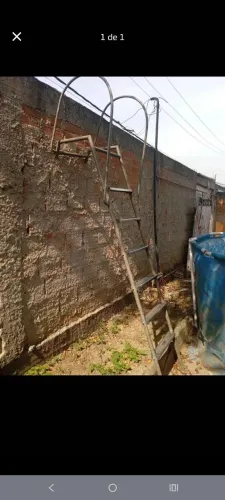 Escada piscina 2m 7 degraus troco ou vendo