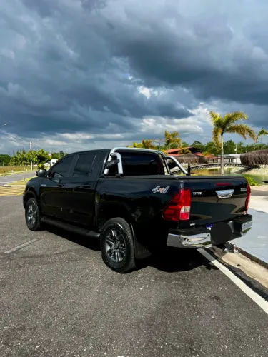 Toyota Hilux CD SR 4X4 2.8 TDI Diesel Aut. 2025