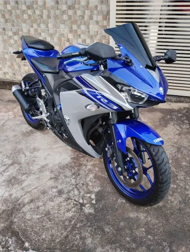 Yamaha R3