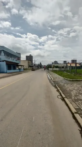 TERRENO EM ITAPEMA, DE ESQUINA, COM RUA ASFALTADA, MEDINDO 300m², OFERTA!!! Morretes