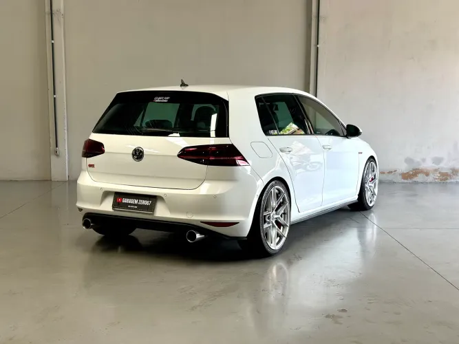 Volkswagen Golf GTI 2.0 TSI 220cv Aut. 2014