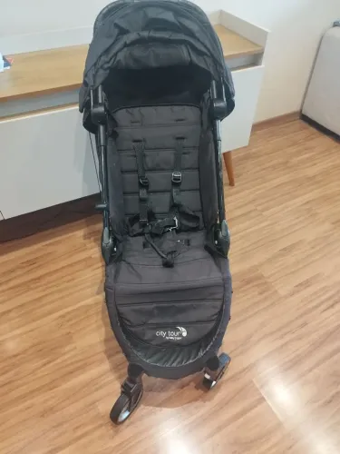 Carrinho de Bebê BABY JOGGER CITI TOUR com Bolsa 