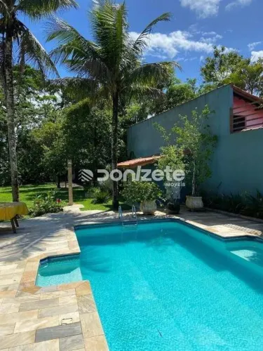Chácara Residencial em Peruíbe (Bairro Chácaras Iporanga)  4 dormitórios, piscina e permut