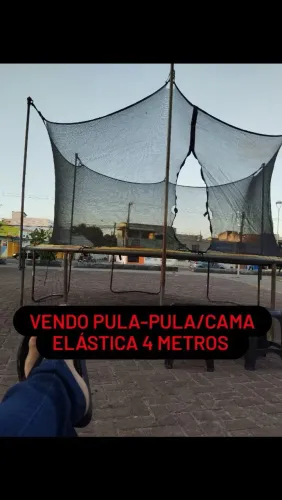 VENDO PULA-PULA/CAMA ELÁSTICA 4 METROS 