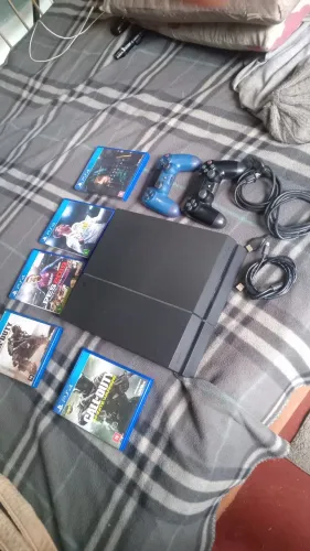 Playstation 4 fat