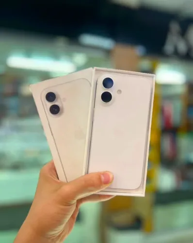 iPhone 16