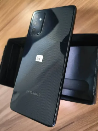Galaxy M52 semi-novo 