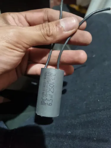 Capacitor