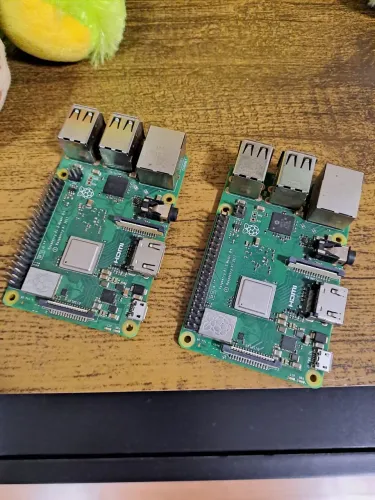 Raspberry pi 3b+ top