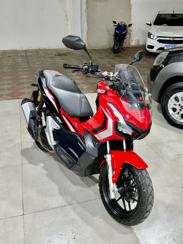 Honda ADV 150