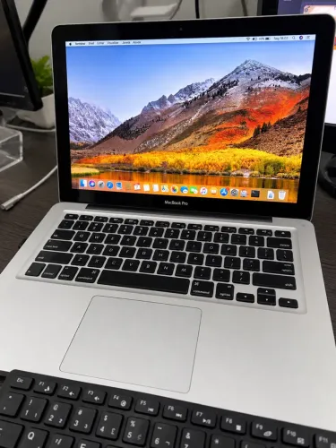 MacBook Pro 13? 2011 i5 8GB RAM SSD 240GB + Acessórios