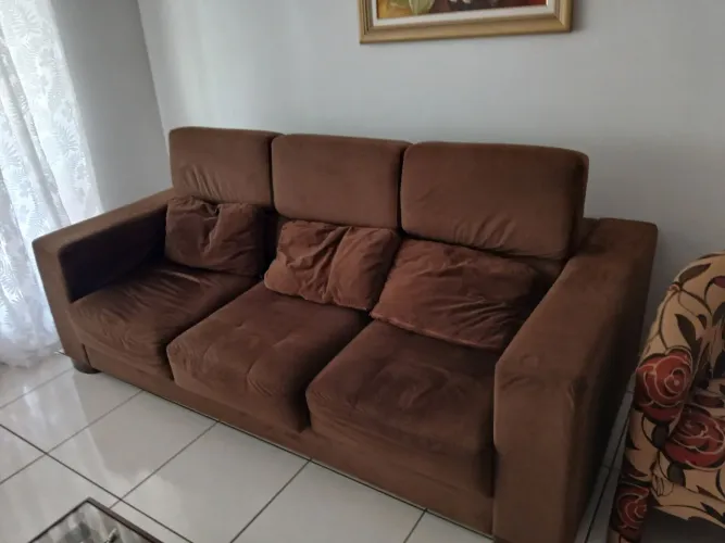 LINDA CHAISE