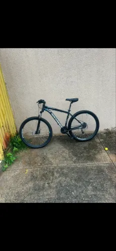 Bicicleta Rockrider aro 29