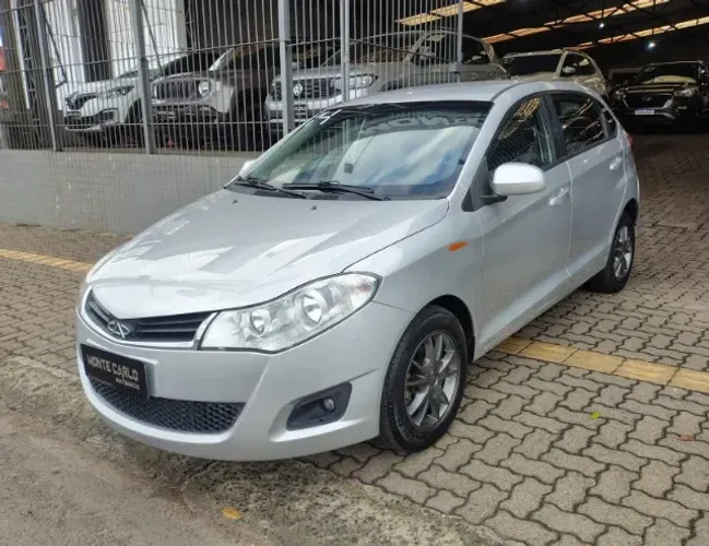 Chery Celer Hatch 1.5 16V Flex 5P 2014
