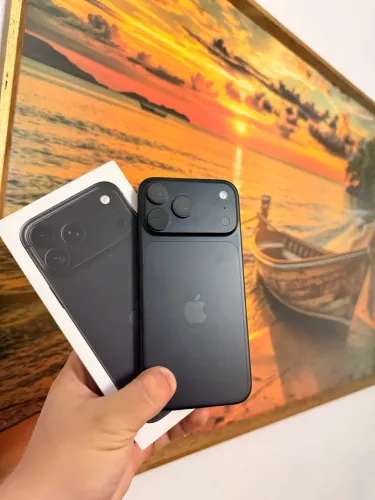 ? iPhone 18 Pro Max - 256GB
