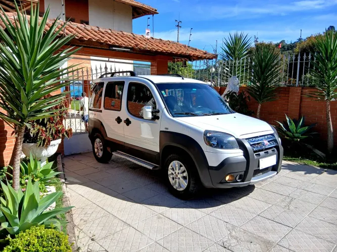 Fiat Doblo Adv/adv Tryon/locker 1.8 Flex 2014